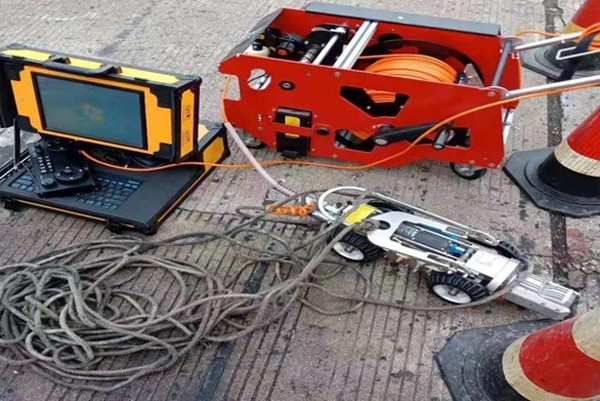 临武CCTV管道检测机器人